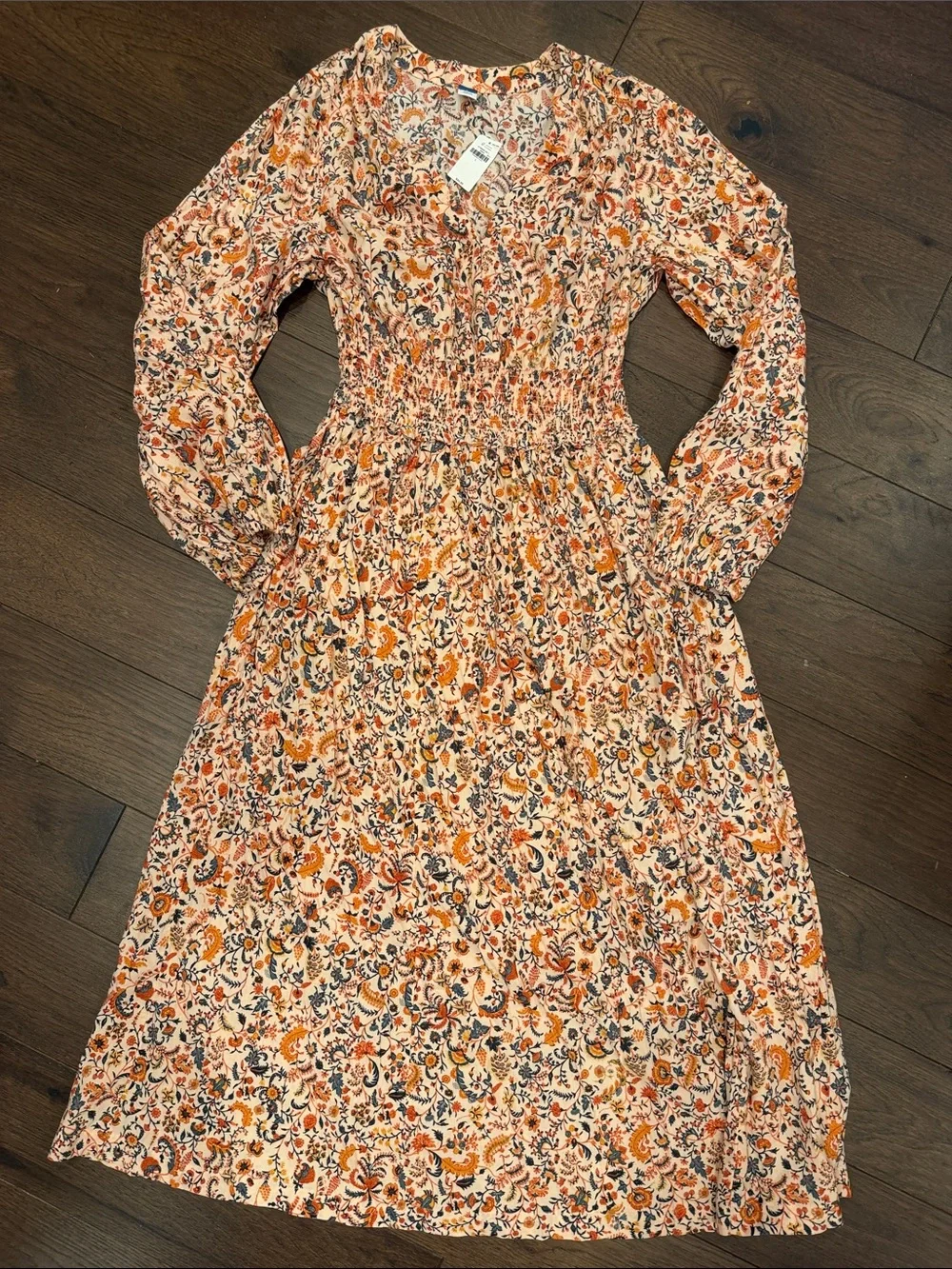 Old Navy Puff Sleeve Waist Defined Floral Smocked Midi Dress Large NWT - C60-009 - Picture 2 of 9